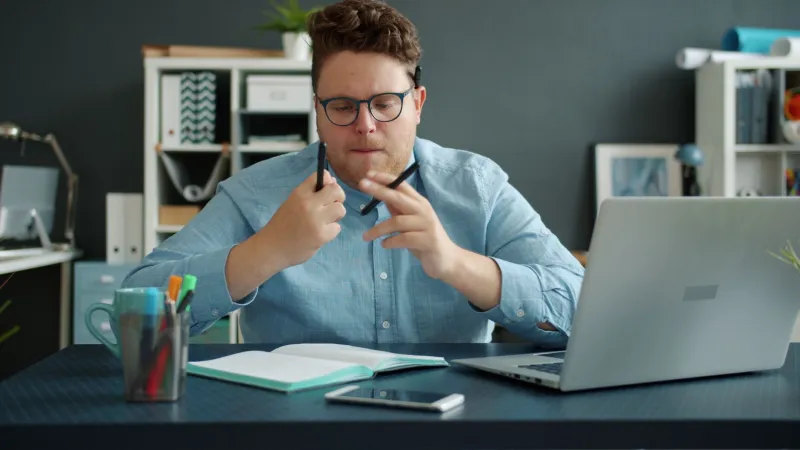 The Best of Both Worlds: How Creative Professionals Are Making Paper and Digital Work Together